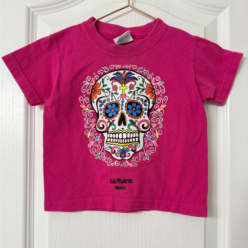 Pink kids' t-shirt colorful skull Dia de los Muertos Isla Mujeres, México 2T